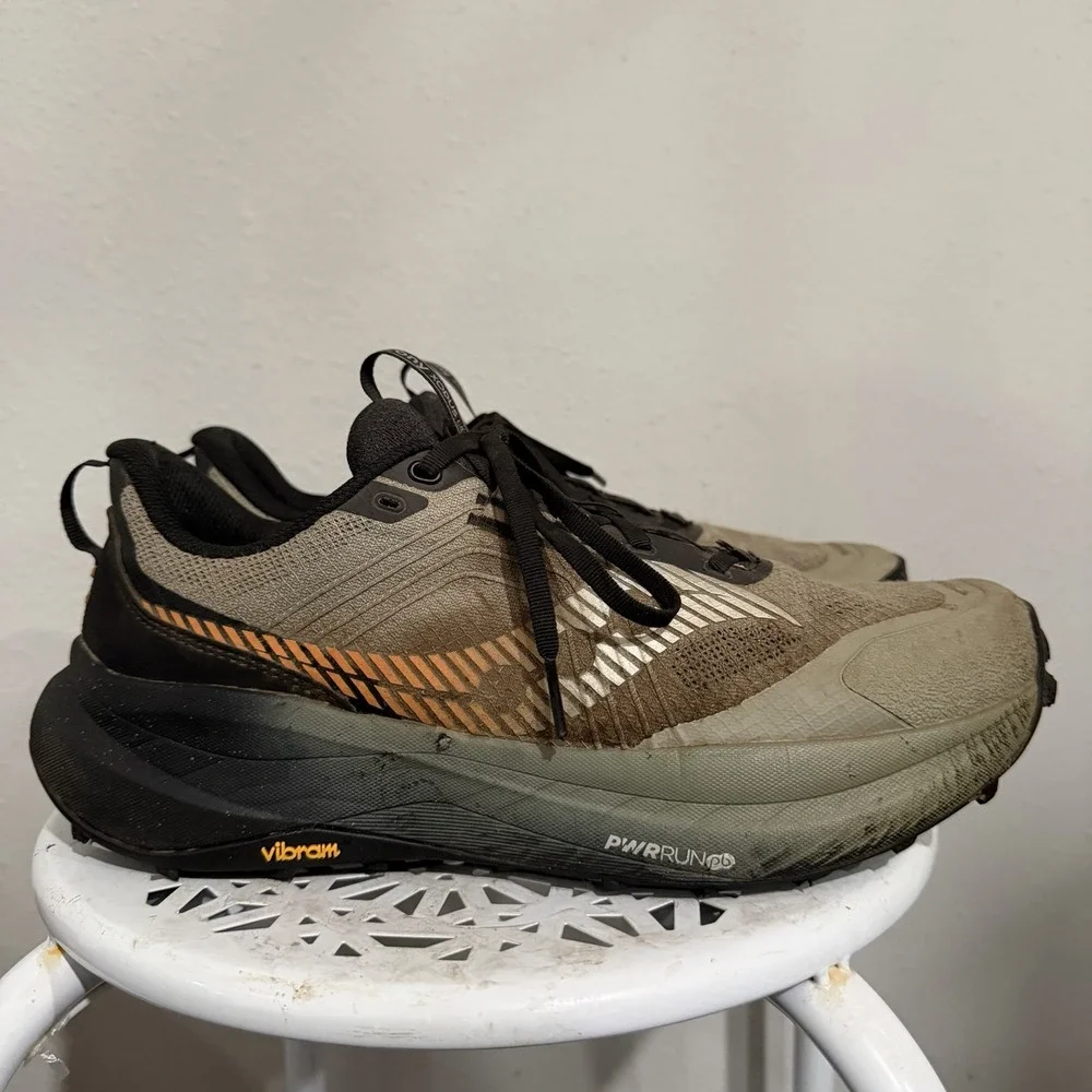 Saucony Xodus Ultra 4 Kodiak Wine Trail Running Shoes S21032-245 Men's Sz 9.5